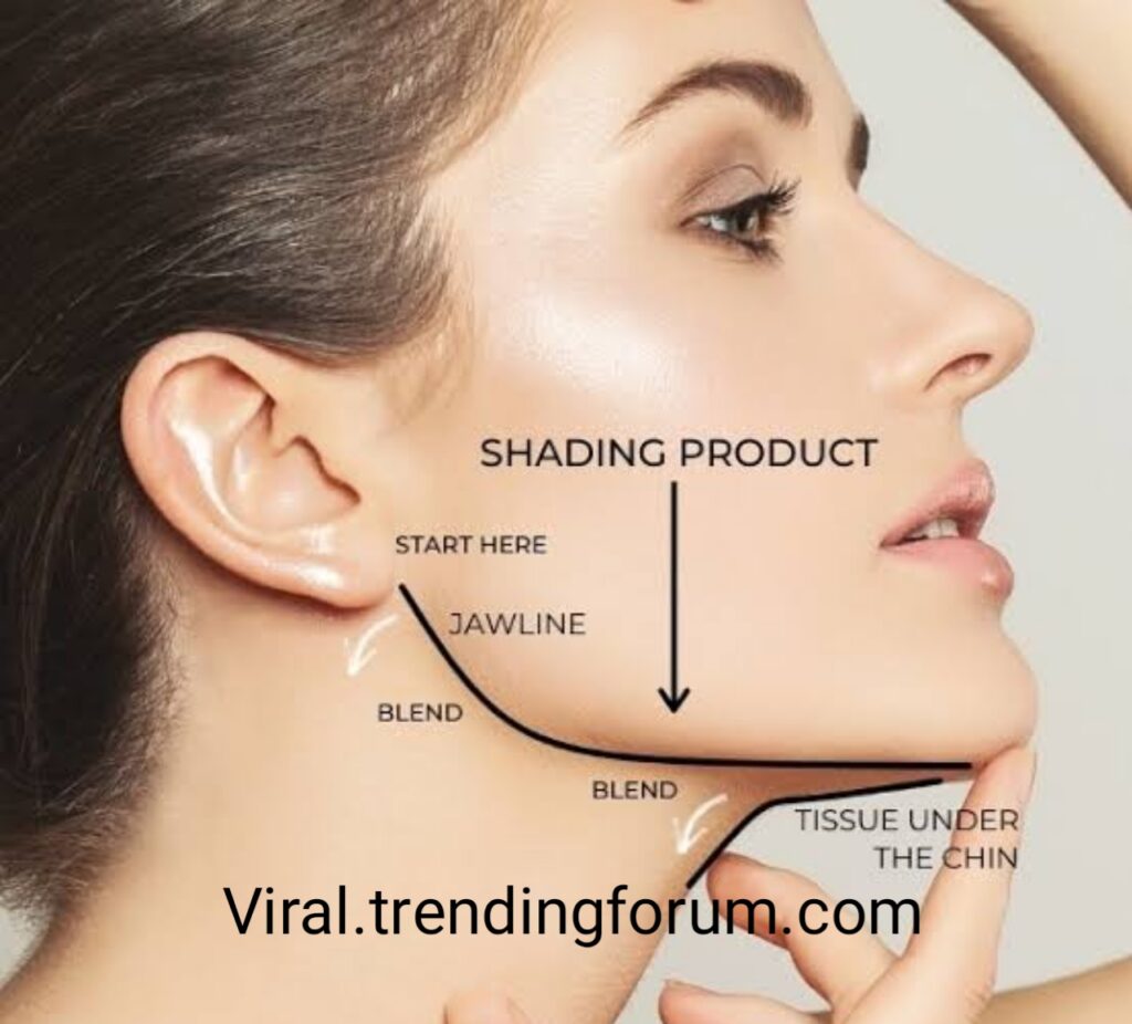 Contouring for perfect jawline 